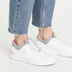 Women’s ON running brand shoes - The roger